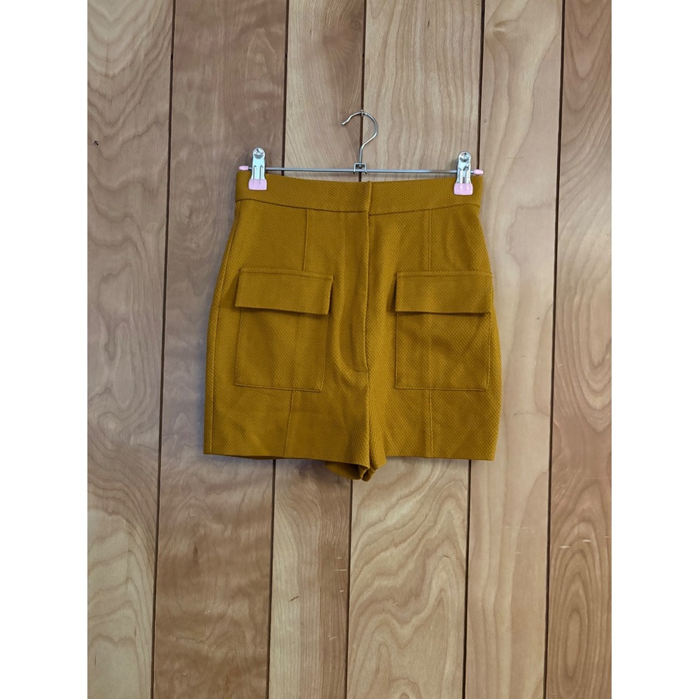 H&M Mustard Yellow Textured High Waisted Flap Pocket Shorts Size 2
